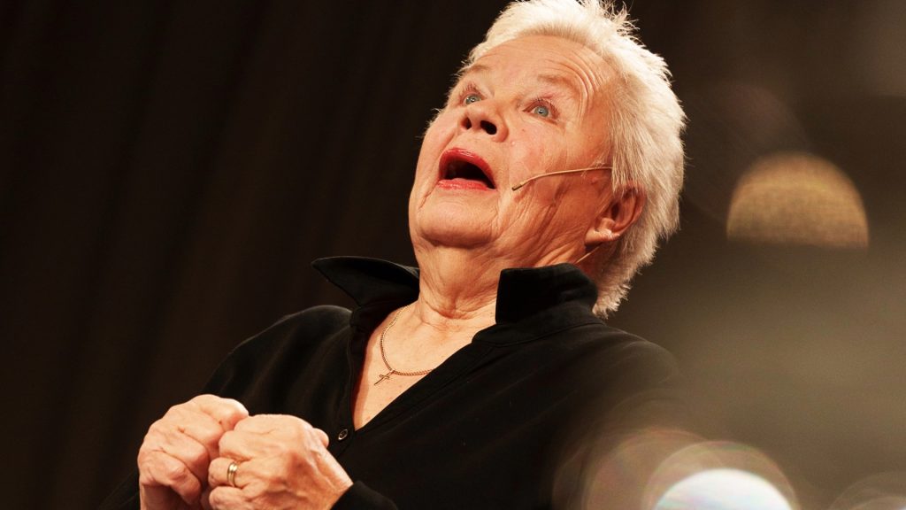 Ulla Tapaninen, Lava-ammuntaa VIII